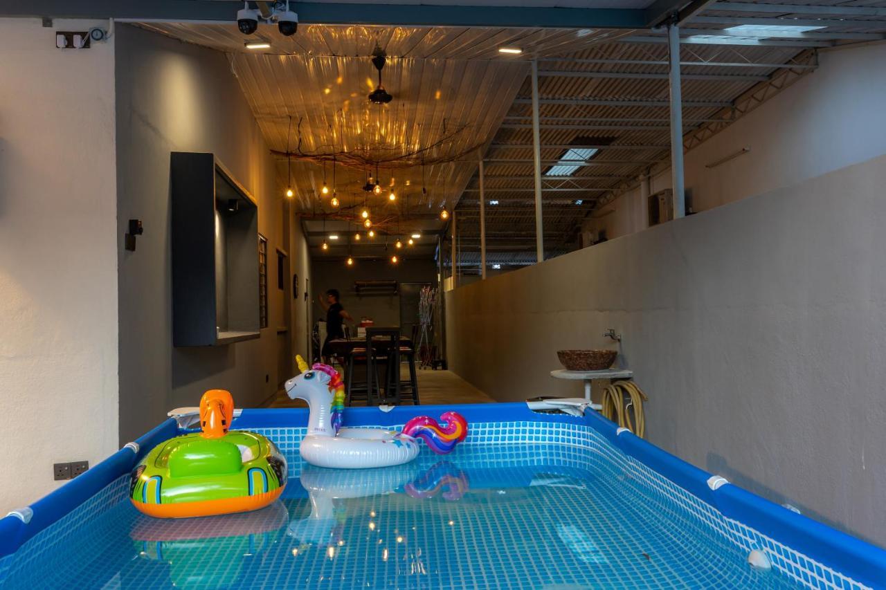 Holiday home -new- 22pax 5r4b V Ktv,kid's Pool,pool Table Near Usm,lwe Hospital,spi Arena *