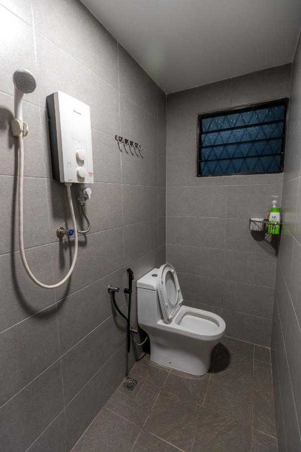 -new- 22pax 5r4b V Ktv,kid's Pool,pool Table Near Usm,lwe Hospital,spi Arena Holiday home *