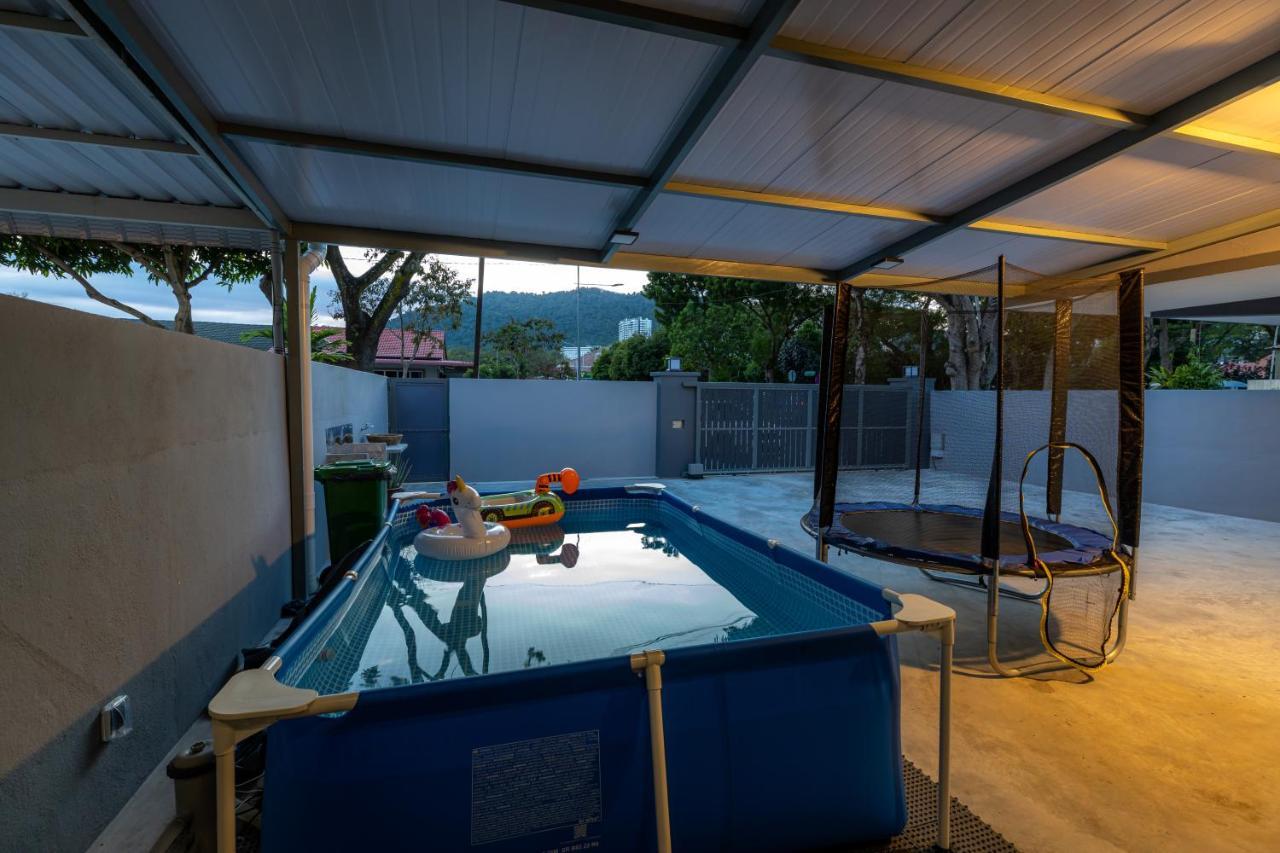 Holiday home -new- 22pax 5r4b V Ktv,kid's Pool,pool Table Near Usm,lwe Hospital,spi Arena